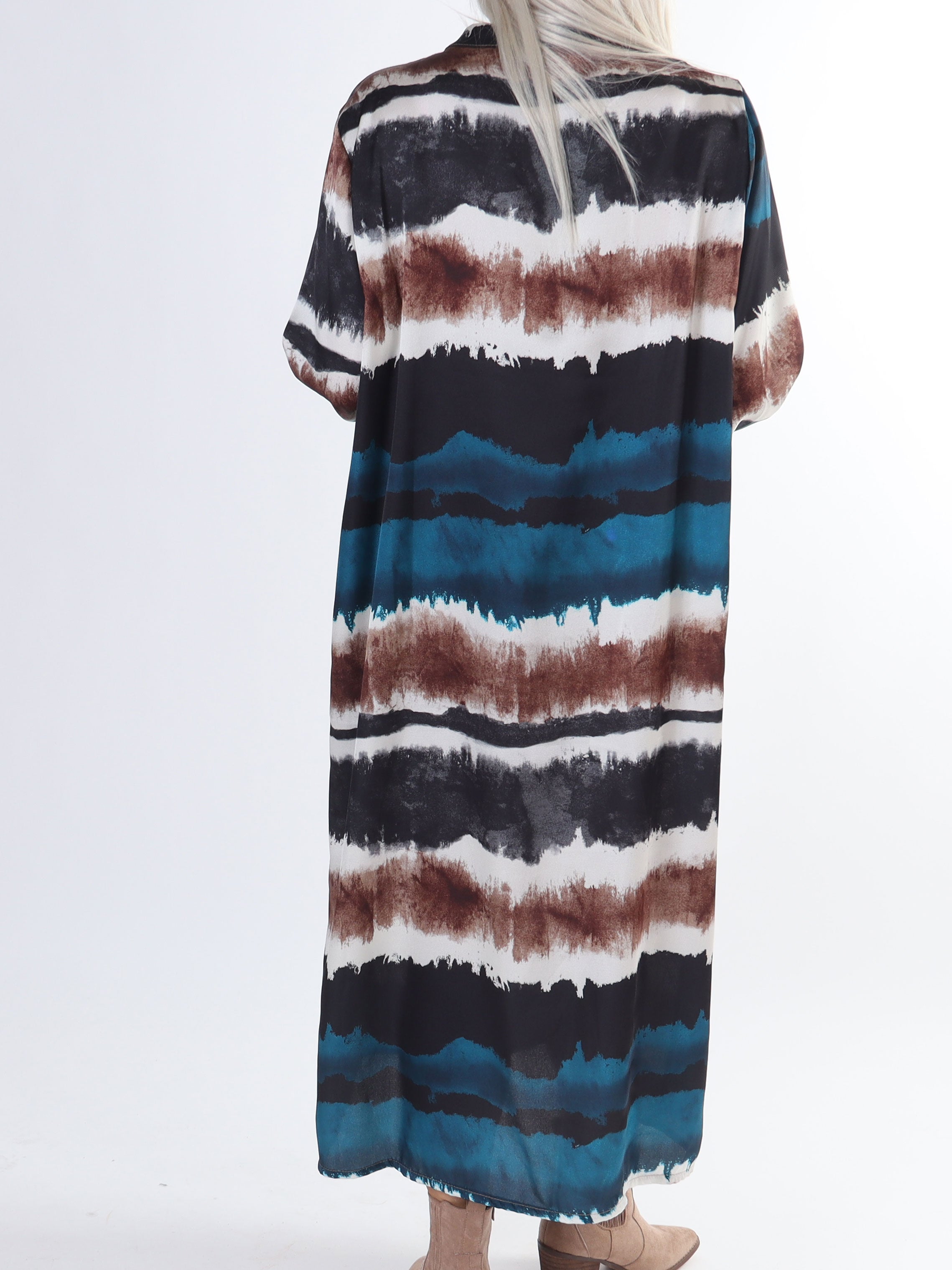 Merina - Lång plus size klänning i batikmönster